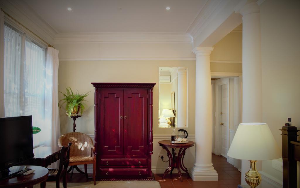 Tintagel Guest House Cape Town Room photo