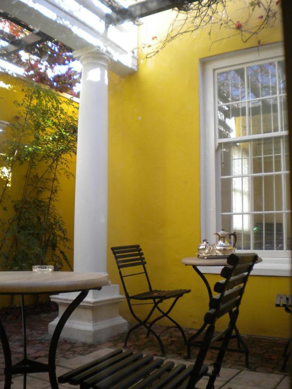 Tintagel Guest House Cape Town Room photo